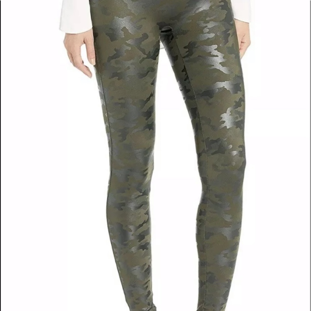 SPANX womens SZ S Green faux leather CAMO PRINT leggings